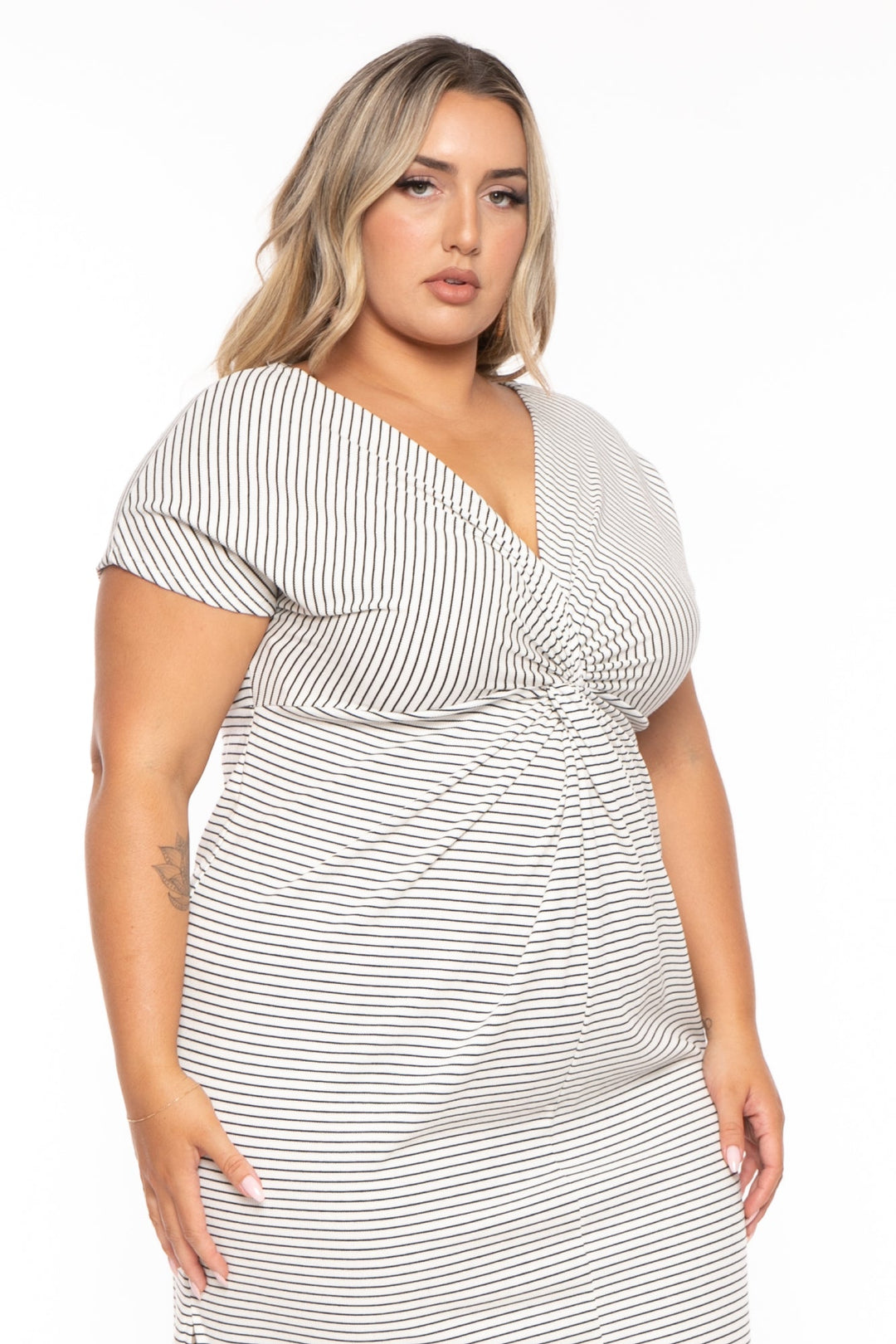 Plus Size Cayce Front Twist Maxi Dress Plus Size Cayce Front Twist Maxi Dress