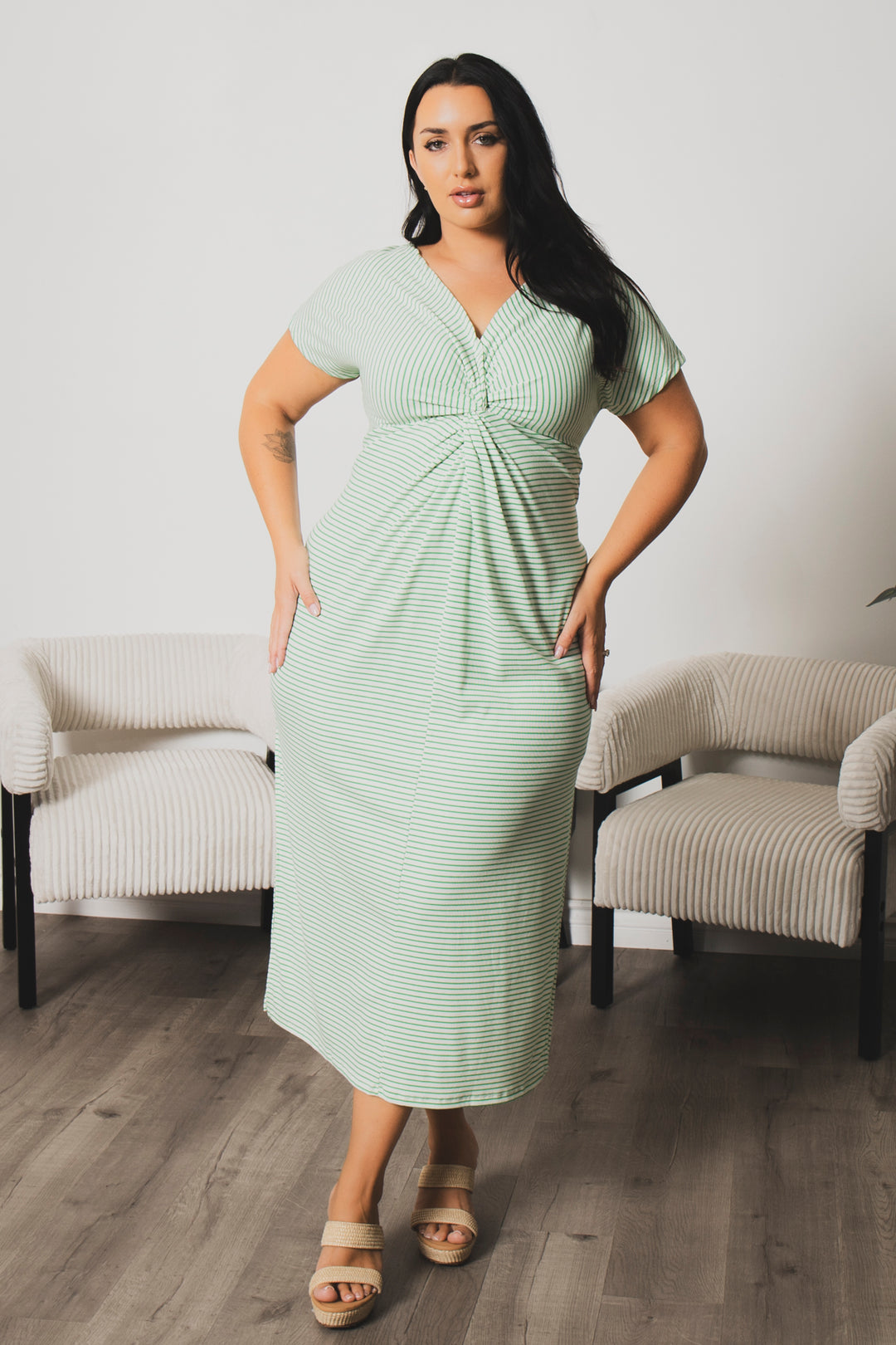 front twist maxi dress Women's Plus Size Cayce Front Twist Maxi Dress - Green
