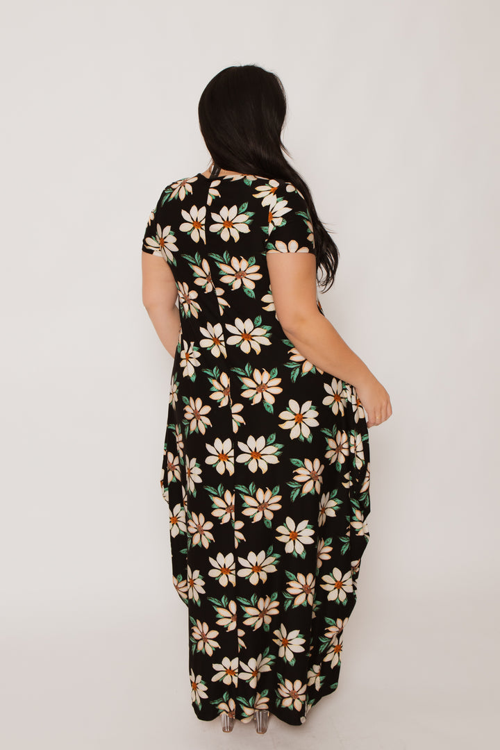H &amp; H FASHION Dresses Plus Size Daisy Drift Maxi Dress - Black