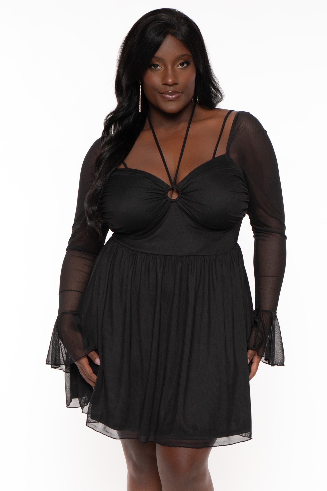 Black dresses for curvy women hotsell