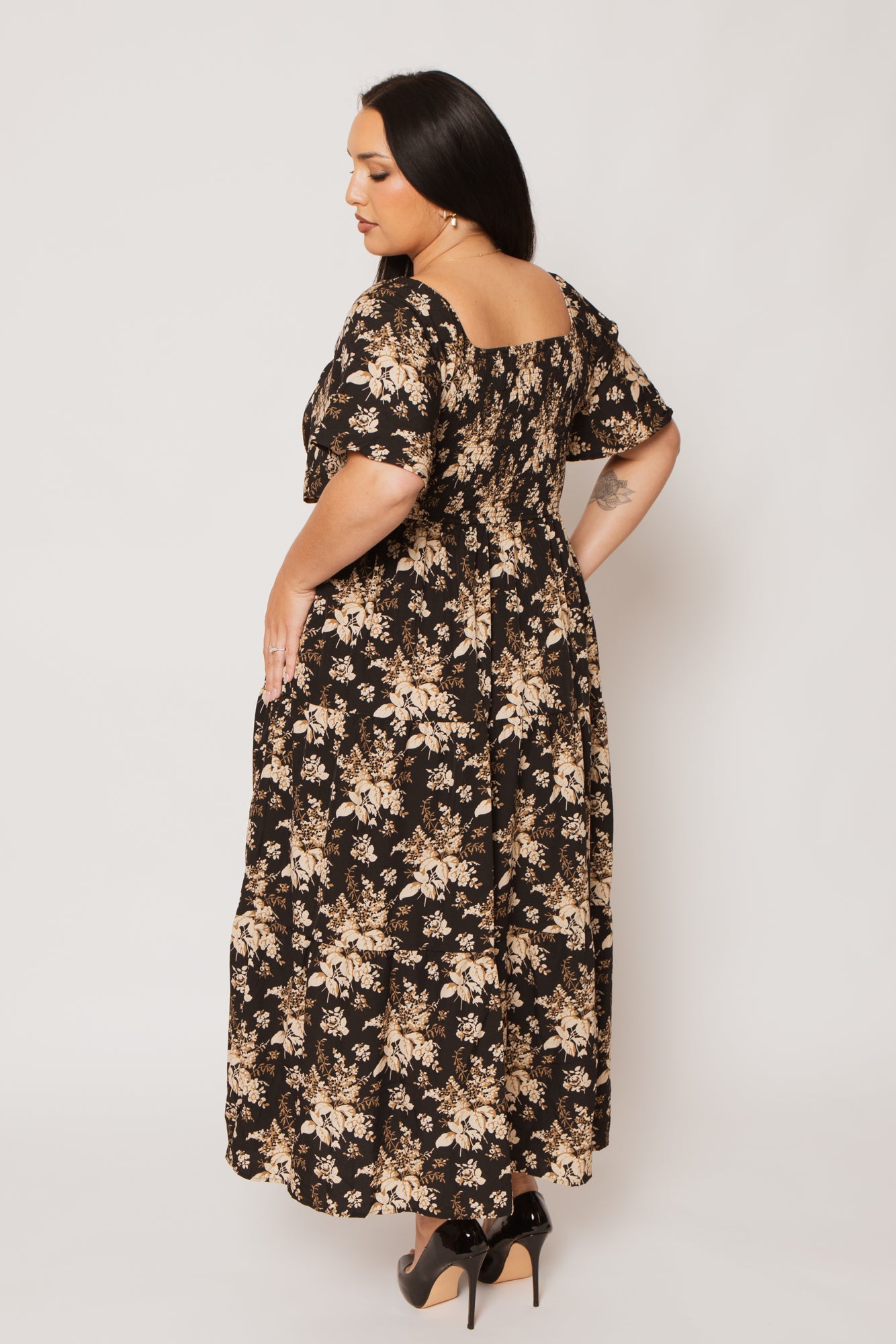 A.(Papi var×Crys marble)×(Dress×X-Ray)⑥ Plus Size Raven Romance Maxi Dress - Black – Curvy Sense