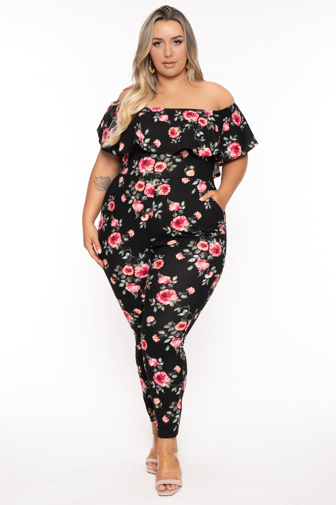 Plus Size Arianna M-Slit Floral Maxi Dress - Black