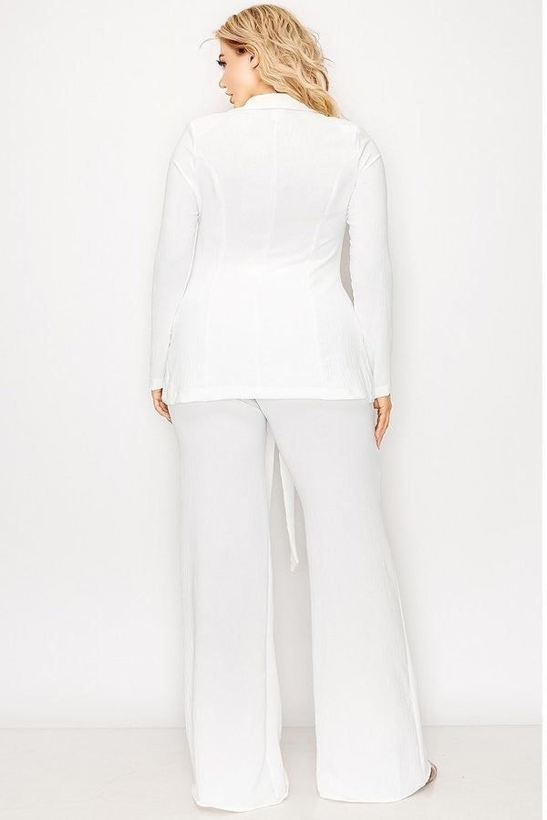 White pants suit hot sale for plus size