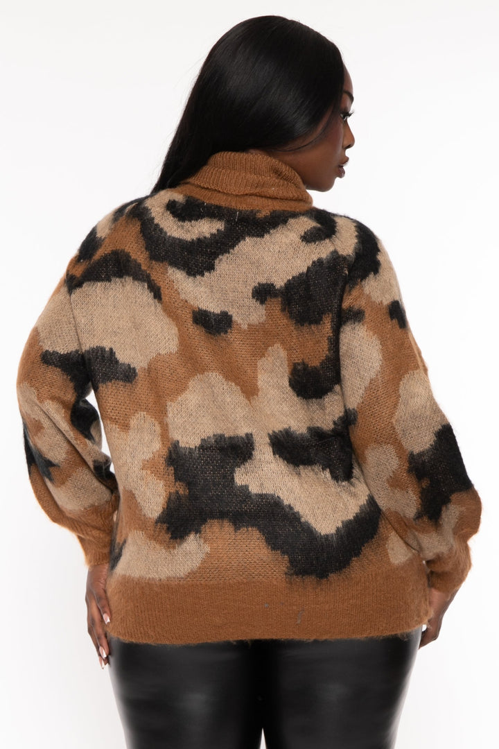 sweaterland Sweaters & Cardigans Plus Size Camouflage Turtleneck Sweater - Brown