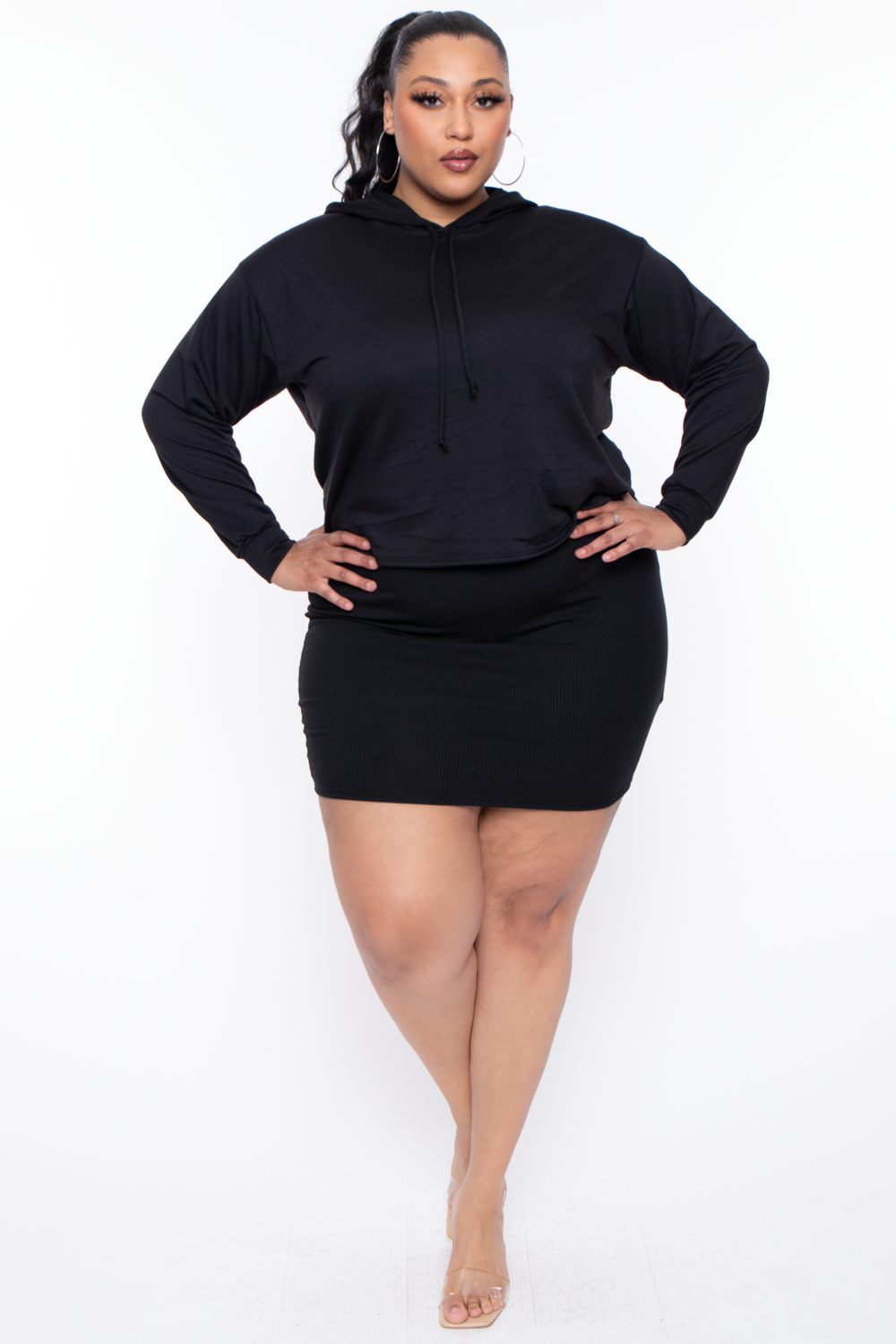 Curvy Sense Sweaters & Cardigans Plus Size Essential Cropped Hoodie - Black