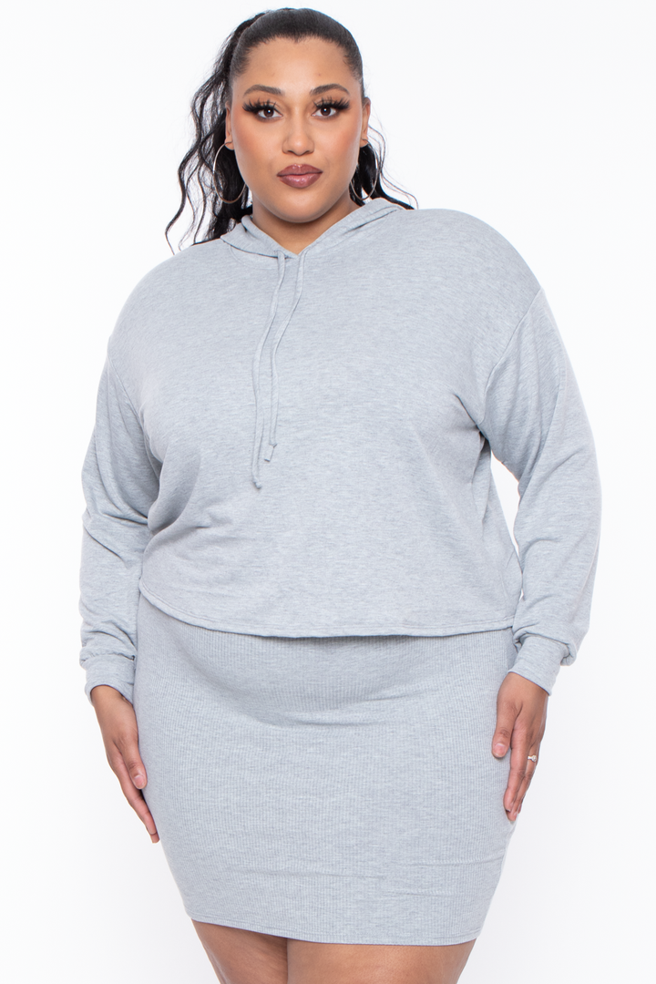 Curvy Sense Sweaters & Cardigans 1X / Heather Grey Plus Size Essential Cropped Hoodie - Heather Grey