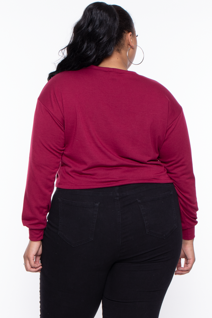 Curvy Sense Sweaters & Cardigans Plus Size Essential Cropped Pullover Sweatshirt - Burgundy