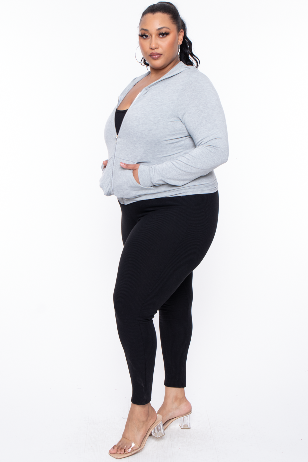 Curvy Sense Sweaters & Cardigans Plus Size Essential Cropped Zip-Up Hoodie - Heather Grey