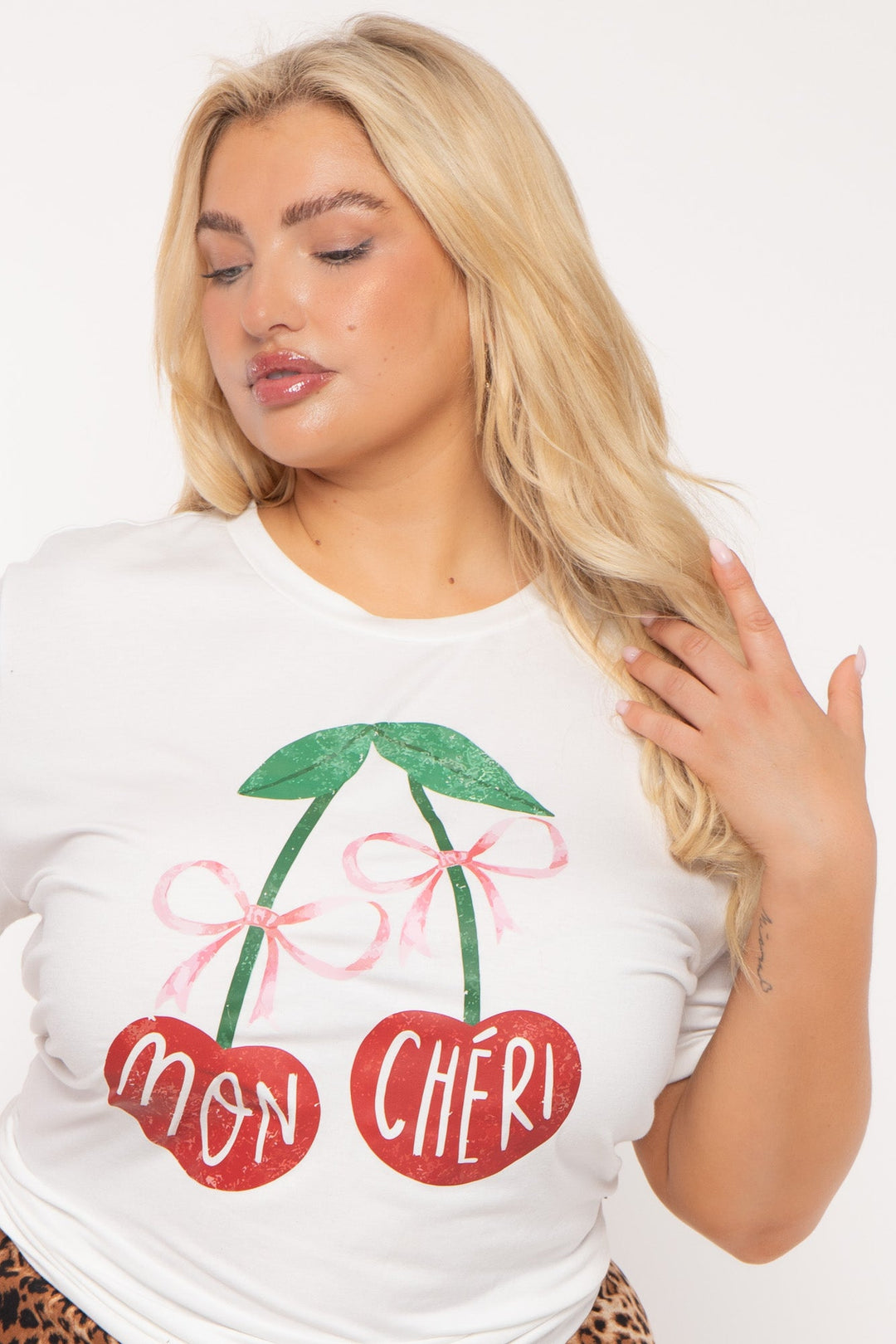 China Tops Plus Size Mon Cheri Graphic Tee - White