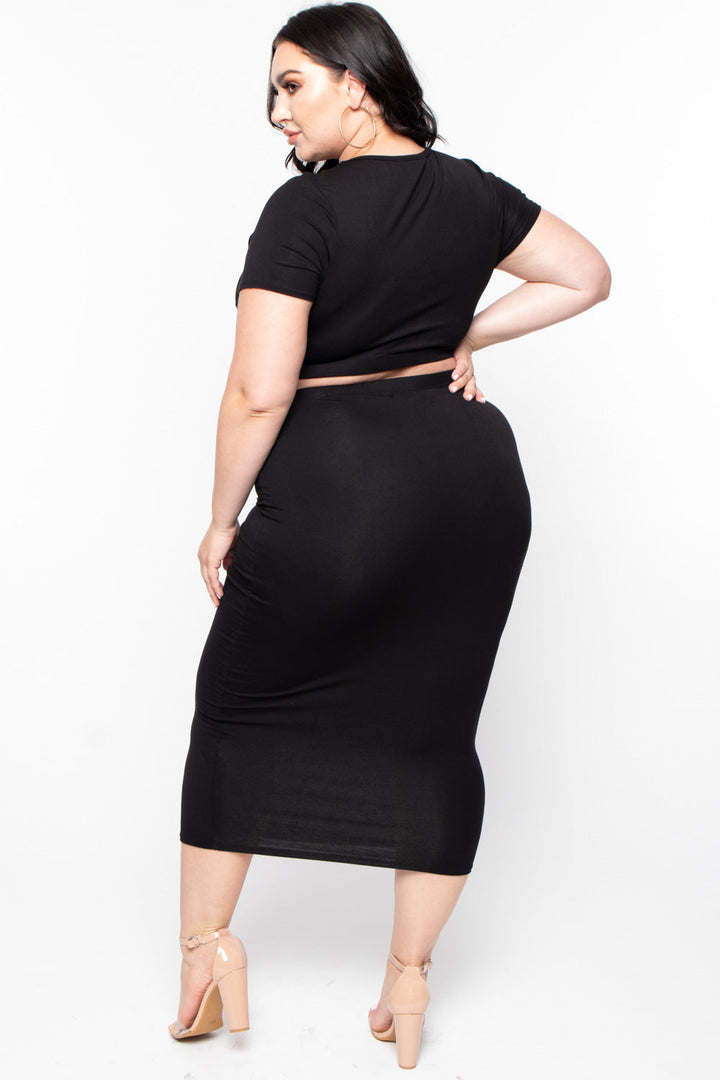 Plus Size Carmen Top & Skirt Matching Set - Black - Curvy Sense