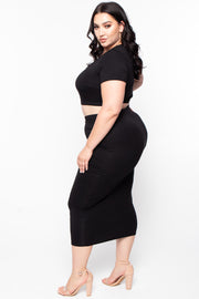 Plus Size Carmen Top & Skirt Matching Set - Black - Curvy Sense
