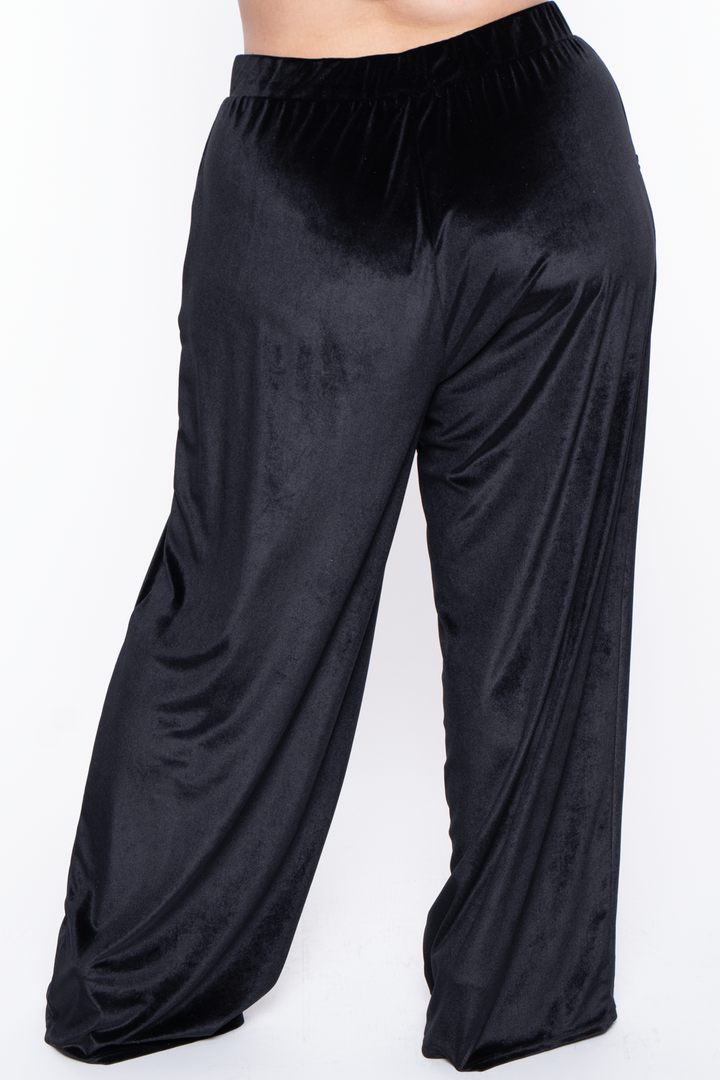 Plus Size Eloise Velour Bandeau & Pant Set - Black - Curvy Sense