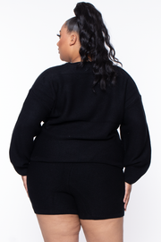 Plus Size Knit Sweater And Shorts Set - Black - Curvy Sense