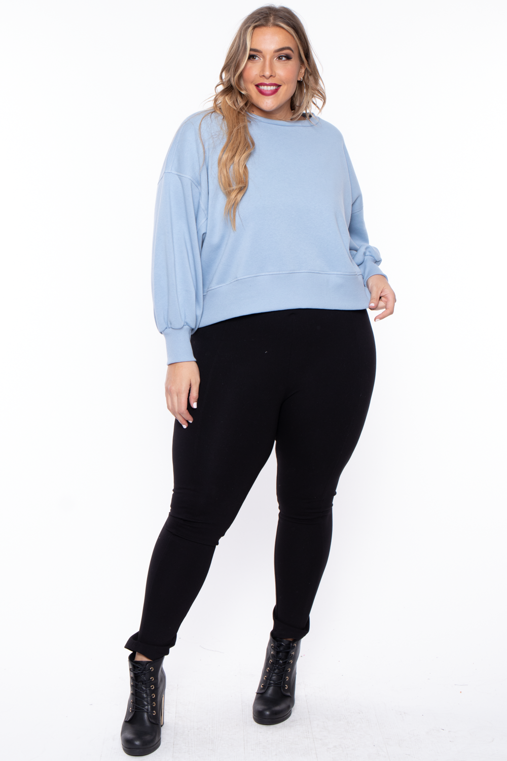 Plus Size Casual Cropped Sweatshirt - Blue - Curvy Sense