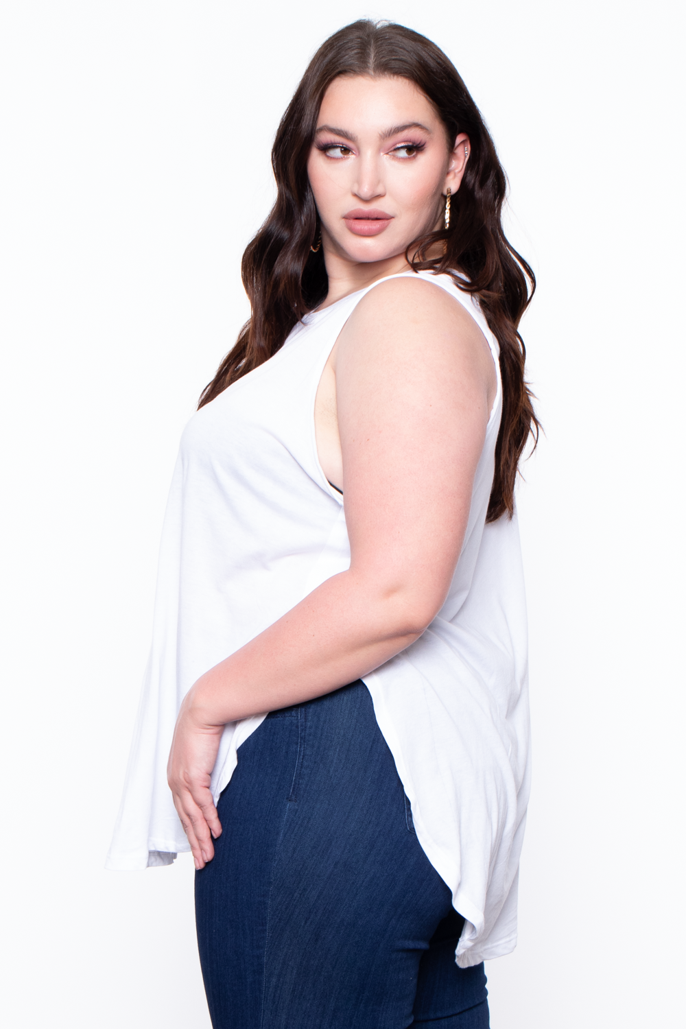 Plus Size Sleeveless Basic Top - White - Curvy Sense